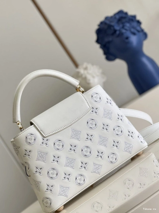 Affordable CAPUCINES VUITTON LOUIS BB 0812